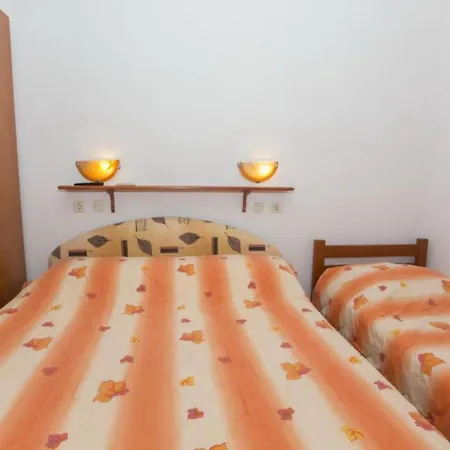 Triple With Private Balcony * Brist